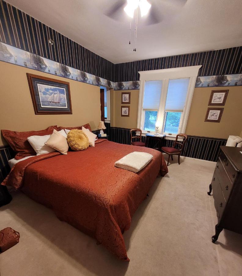 غانانوكي Ruby Manor Bed & Breakfast المظهر الخارجي الصورة