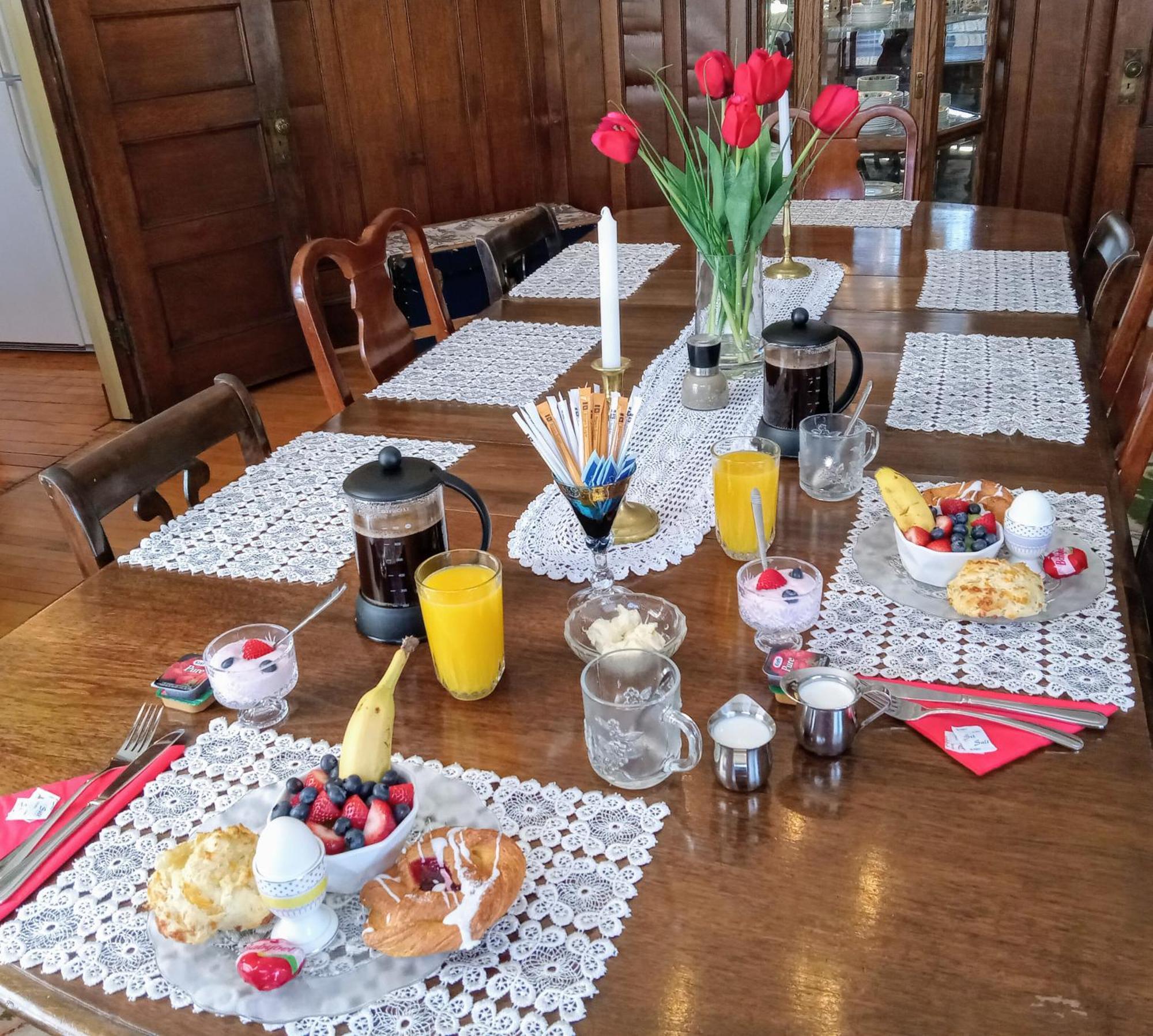 غانانوكي Ruby Manor Bed & Breakfast المظهر الخارجي الصورة